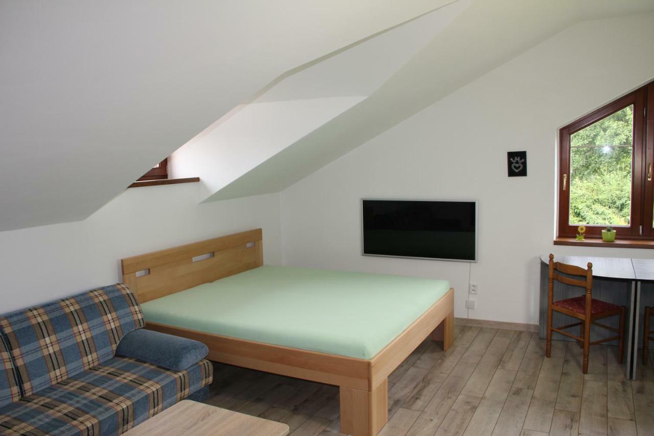 V Prirode Na Okraji Frenstatu Pod Radhostem Apartment Frenštát pod Radhoštěm Bagian luar foto